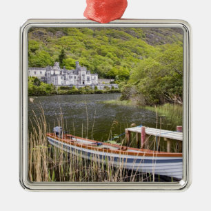 Kylemore-Abtei, Irland. Kylemore Abbey ist Ornament Aus Metall