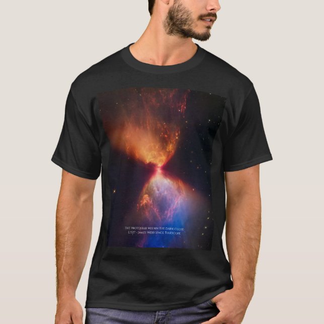 L1527 und Protostar - James Webb Space Telescope T-Shirt (Vorderseite)