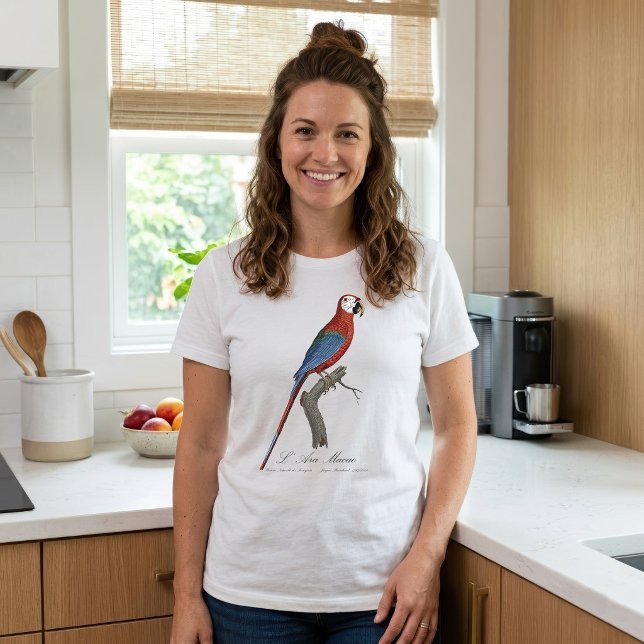 L' Ara Macao / Rot und Grün T-Shirt (Red-and-green Macaw, Ara chloropterus. Women Basic White T-Shirt)