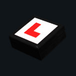 L-Plate Learner Driver / Bachelorette Hen Night Erinnerungskiste<br><div class="desc">Funny Novelty L-Plate Learner Driver Sign / Bachelorette Hen Night Party. Globe Trotters ist auf die Idiosynkratische Bildsprache aus der ganzen Welt spezialisiert. Hier finden Sie einzigartige Grußkarten,  Postkarten,  Poster,  Mousepads und mehr.</div>