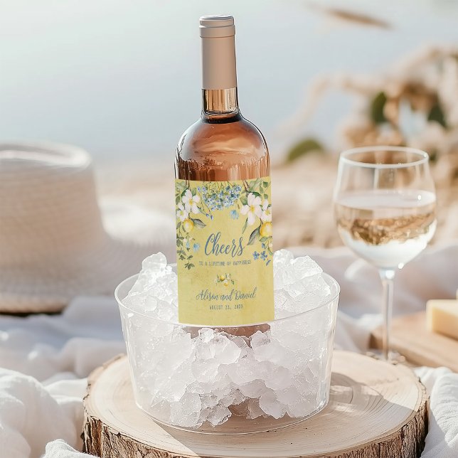 La Dolce Vita Lemon Wedding Wein Flasche Etikett (Toast to love—wine labels that turn bottles into memorable favors.)