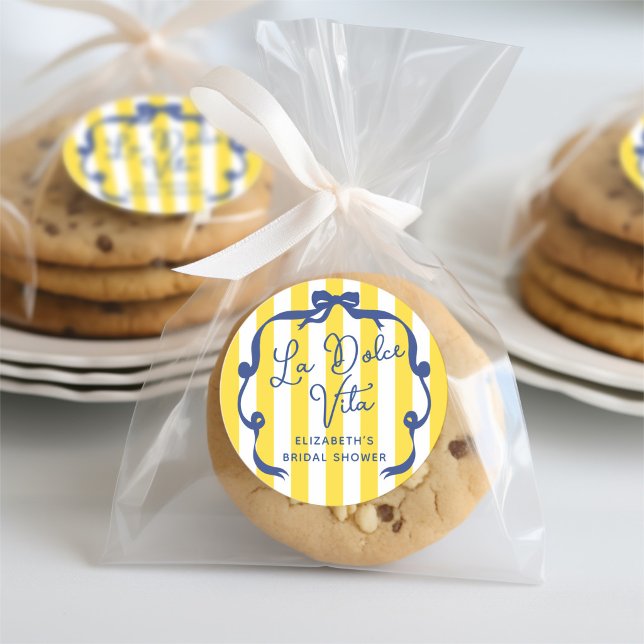 La Dolce Vita Yellow Stripe Bridal Shower Runder Aufkleber (La Dolce Vita Yellow Stripe Bridal Shower Classic Round Sticker)