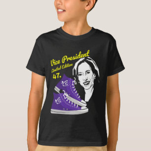 La Funny Kamala Harris Vintag Sneakers 2 T-Shirt