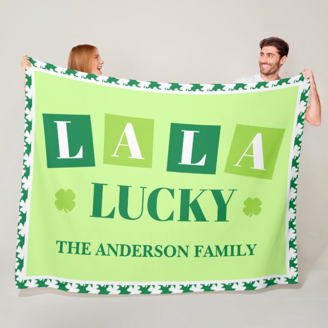 La La Lucky St. Patrick’s Day Personalisierte Deck Fleecedecke (Beispiel)