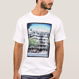 La Pedrera oder Casa Mila, 1905-10 T-Shirt