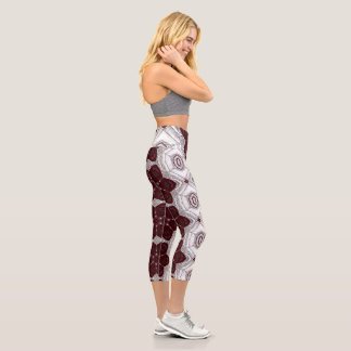 Labia Fluer Prem Mandal Capri Leggings