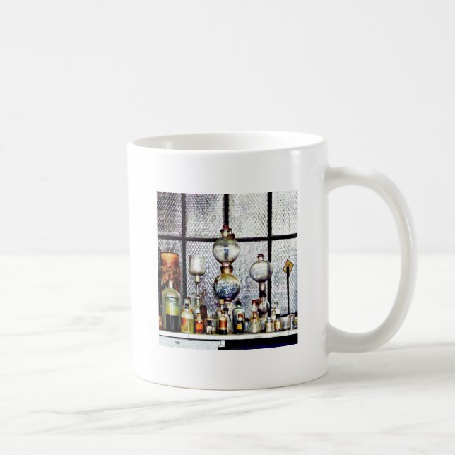 Laborglaswaren Kaffeetasse (Rechts)