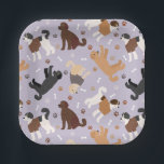 Labradoodle/Goldendoodle Knochen und Paare Pappteller<br><div class="desc">Niedliche Labradoodle / Goldendoodle Hunde sitzen und stehen und rollen mit Creme,  Aprikose,  Schokolade,  Schwarz- und Parti-Mäntel mit verstreuten Hundeknochen und Pappprints Muster.</div>