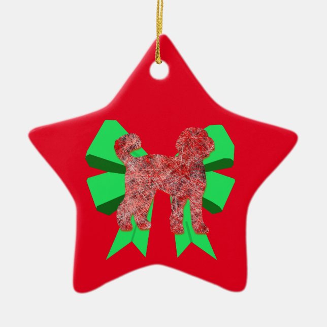 Labradoodle Hund Silhouette Grüner Bug Weihnachten Keramik Ornament (Vorne)