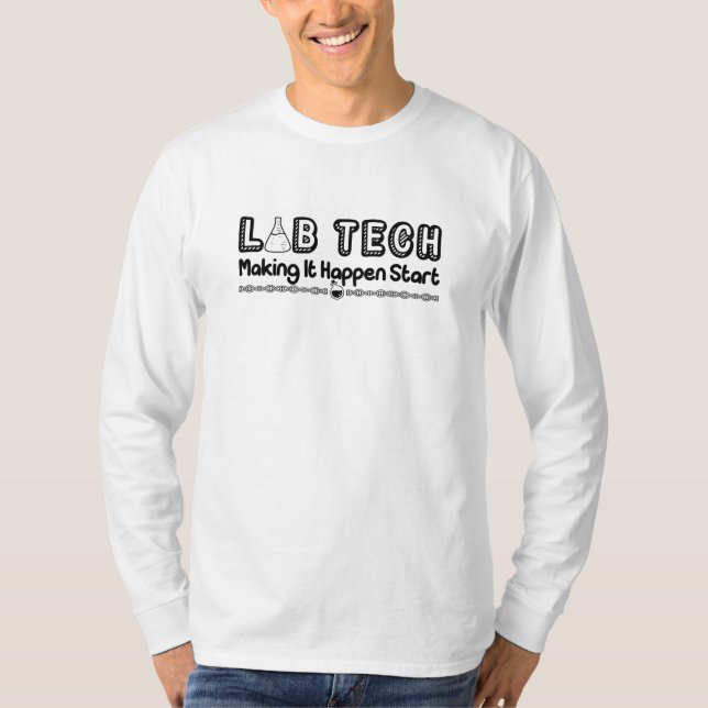 Labrador des Labortechnikers, der das technisch ma T-Shirt (Vorderseite)
