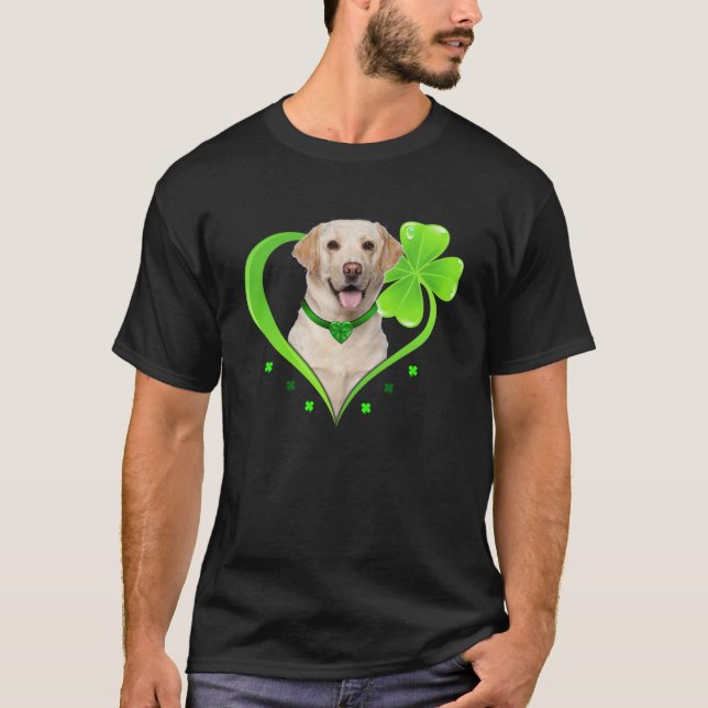 Labrador im Kleeblatt Herz St Patricks Day Hund T-Shirt (Vorderseite)