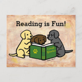 Labrador Puppies Lesen von Cartoon Postkarte