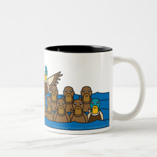 Labrador retriever in den Enten Zweifarbige Tasse
