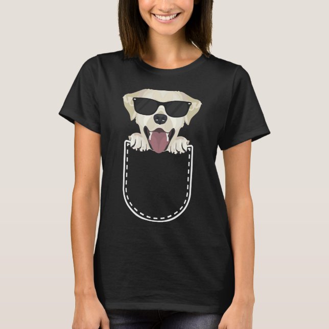 Labrador Retriever in der Brust T-Shirt (Vorderseite)