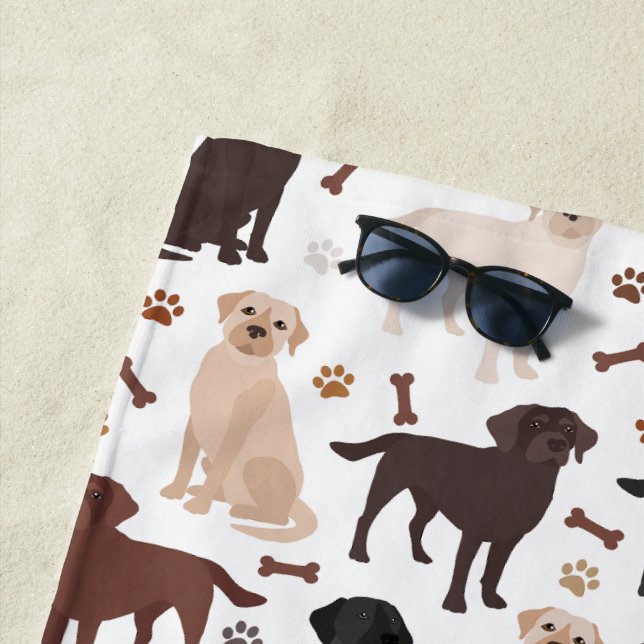 Labrador Retriever Paws and Bones Beach Handtuch (Beispiel)