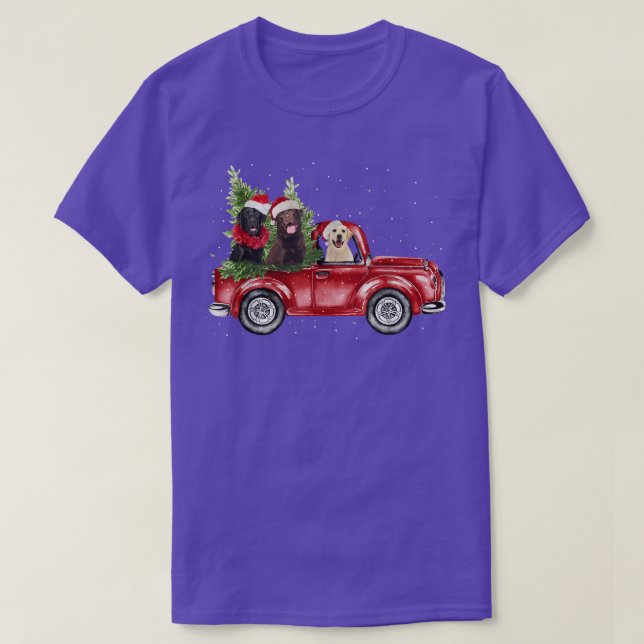 Labrador Retriever Riding Red Truck Xmas Merry Chr T-Shirt (Design vorne)