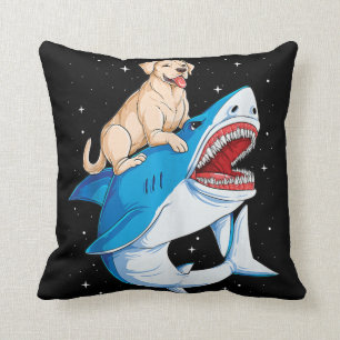 Labrador Riding Shark, Jawsome Hund Lover Geschenk Kissen