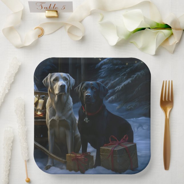 Labrador Snowy Sleigh Weihnachtsdekor Pappteller (Hochzeit)