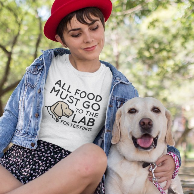 Labrador zum Testen des T - Shirt (Von Creator hochgeladen)