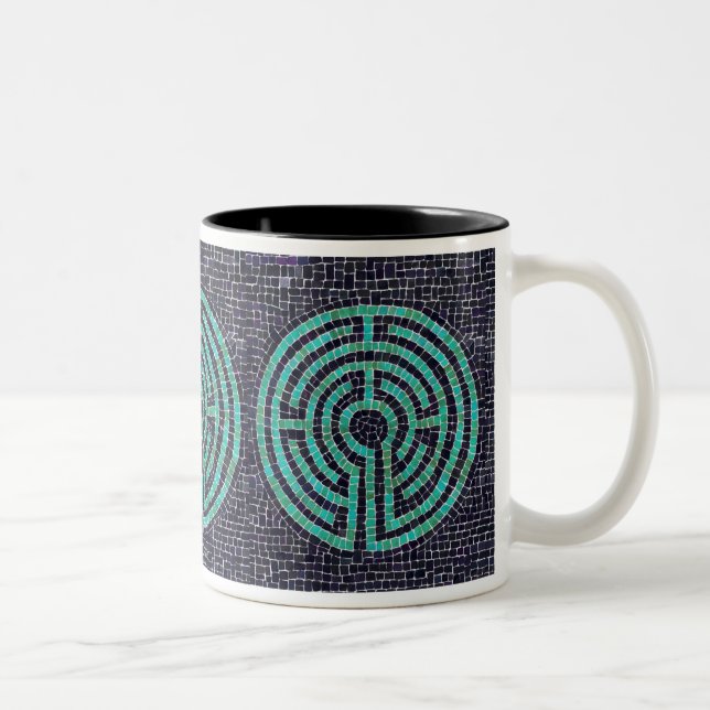 LABYRINTH III Black Two-Tone-Tasse Zweifarbige Tasse (Rechts)