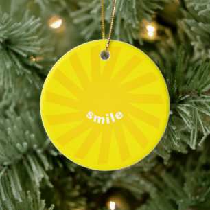 Lächelgelbe Sonne hell fröhlicher Spaß modern fröh Keramik Ornament