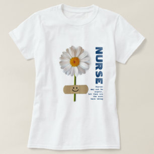 Lächeln Daisy Nurse Geschenk T - Shirt