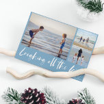Lächeln der gesamten Way Beach Foto-Ferienkarte Feiertagskarte<br><div class="desc">Familie drei Foto Collage "Lachen den ganzen Weg" blauen Strand Weihnachtskarte. Angepasst mit drei Ihrer Lieblings-Fotos,  Gruß und Familienname.</div>