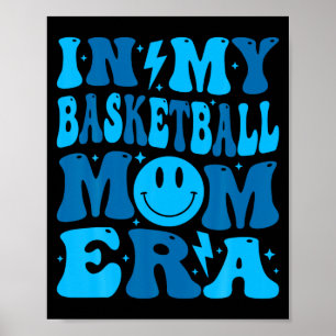 Lächeln Gesicht in Basketball-Mutter-Ära groovy Mu Poster
