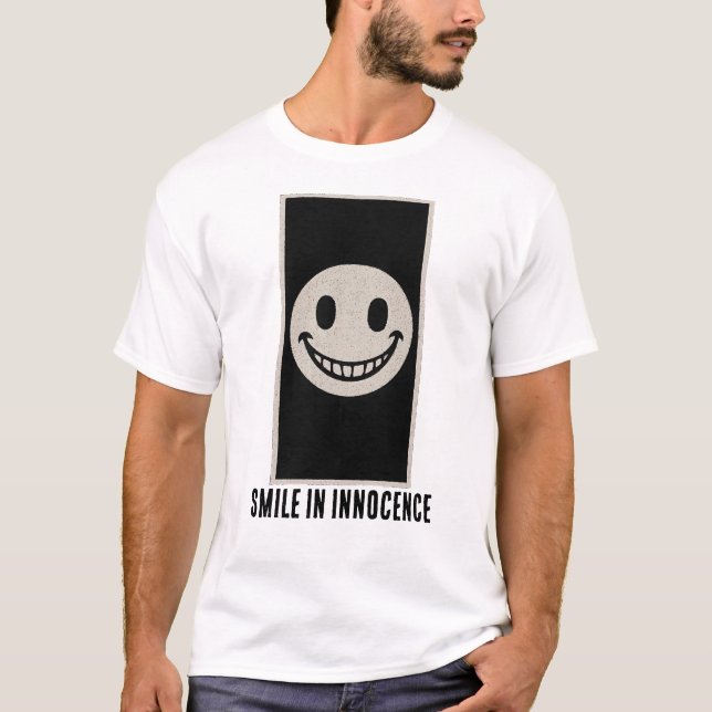 Lächeln im Innocence-T - Shirt (Vorderseite)