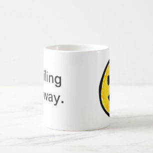 Lächeln irgendwie tasse
