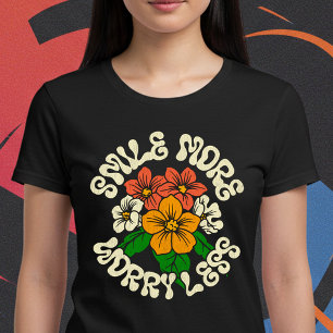 Lächeln noch beunruhigender T-Shirt