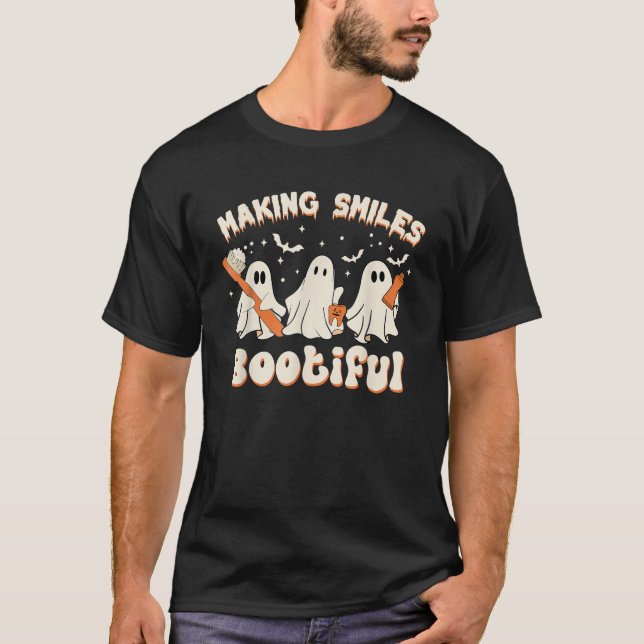 Lächeln schön Halloween lustiger Geist T-Shirt (Vorderseite)