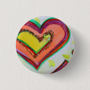 Lächeln Sie zwei Herz-Art-Tasten oder Lapel-Pins Button