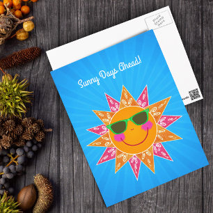 Lächelnde Sonne mit orangefarbenen rosa Strahlen u Postkarte