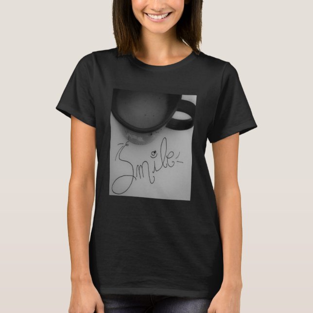 Lächelnde Tasse T-Shirt (Vorderseite)
