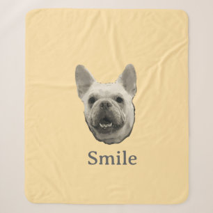Lächelnder Französische Bulldogge Beige Sherpadecke