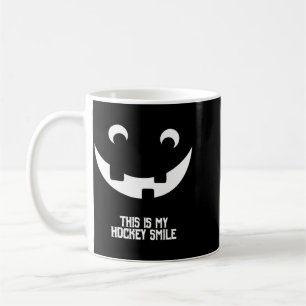 Lächelnder Halloween-Kürbiskostüm lustig Kaffeetasse