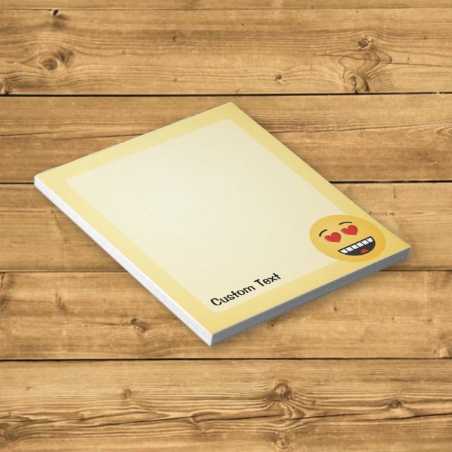Lächelndes Gesicht mit Herz-förmigen Augen Notepad Notizblock (Von Creator hochgeladen)