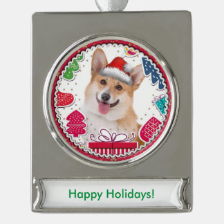 Lächelndes Weihnachtsroter und weißer Corgi Banner-Ornament Silber