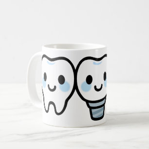 Lächelndes Zahnimplantat Kaffeetasse