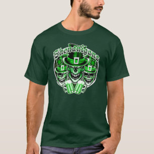 Lachende irische Kobold-Schädel: Shenanigans 2 T-Shirt