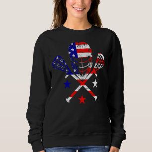 Lacrosse Helmet hält amerikanische Flagge 4. Juli Sweatshirt