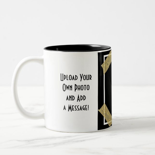 Laden Sie ein Foto hoch und fügen Sie eine benutze Zweifarbige Tasse (Links)