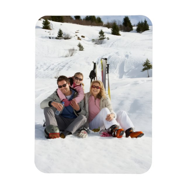 Laden Sie Ihr eigenes Kunstwerk, Gemälde oder Zeic Magnet (Vertikal)