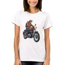 Lady Biker auf der Straße