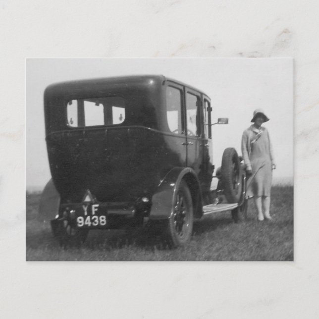 Lady & Car Vintage Schwarz-Weiß-Image-Postkarte Postkarte (Vorderseite)