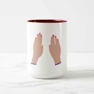Lady Hands Zweifarbige Tasse
