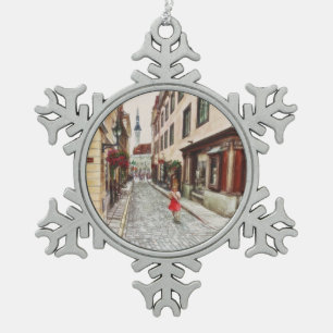Lady in Tallinn Estland Schneeflocken Zinn-Ornament