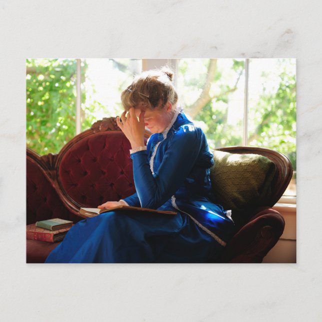 Lady Lese Postkarte (Vorderseite)