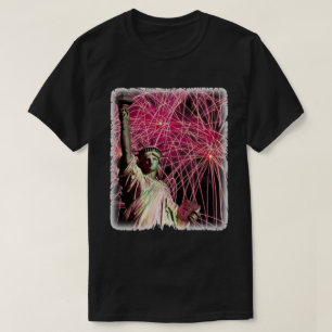 Lady Liberty Fireworks Hintergrundfeier Juli T-Shirt